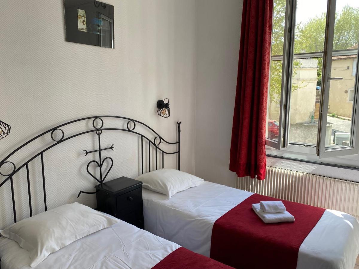Hostellerie De La Source Αρλ Εξωτερικό φωτογραφία