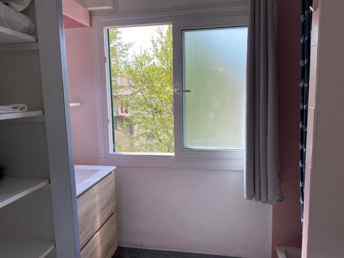 Hostellerie De La Source Αρλ Εξωτερικό φωτογραφία