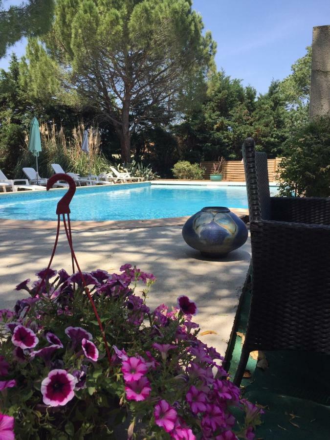 Hostellerie De La Source Αρλ Εξωτερικό φωτογραφία